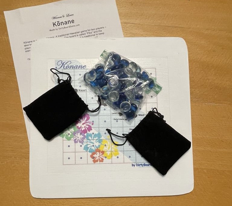 Konane board game